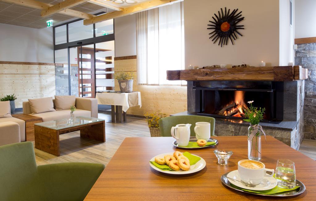 Hotel Natura Rogla Екстер'єр фото